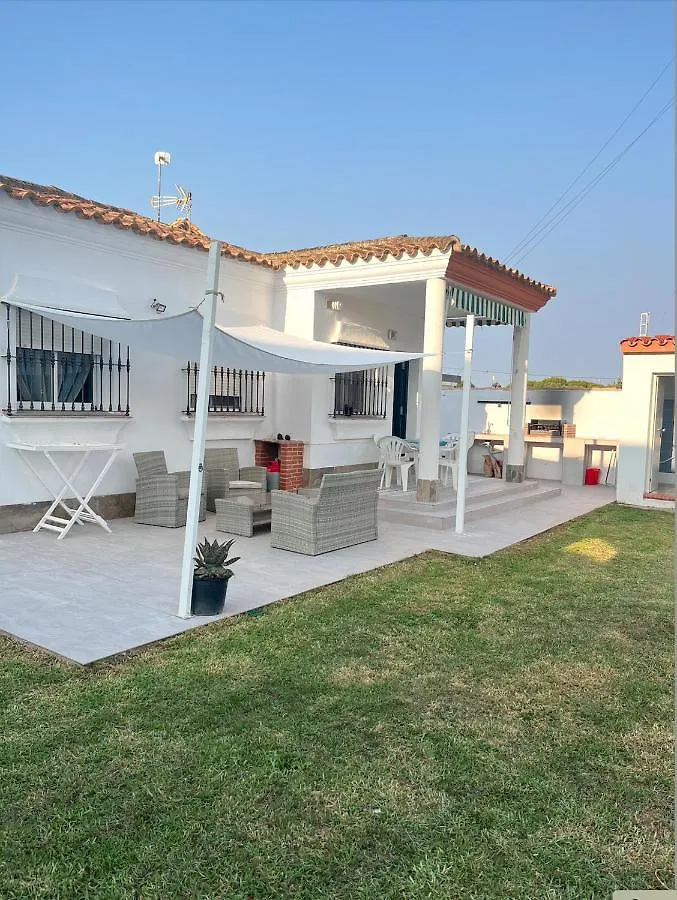 Holiday home Fantastico Chalet Con Piscina 2 Km De La Barrosa Chiclana de la Frontera
