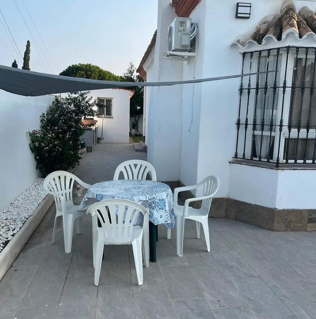 Holiday home Fantastico Chalet Con Piscina 2 Km De La Barrosa Chiclana de la Frontera