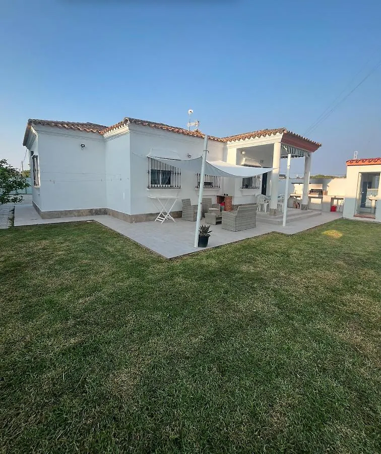 Fantastico Chalet Con Piscina 2 Km De La Barrosa Chiclana de la Frontera 0*,  Spain